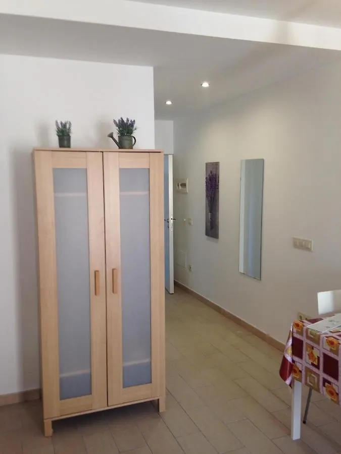 Fonda Comerc Estudio Doble Torroella De Montgri 0*,  Spain