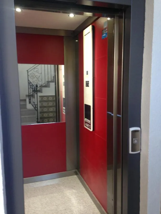 Apartment Fonda Comerc Estudio Doble Torroella De Montgri