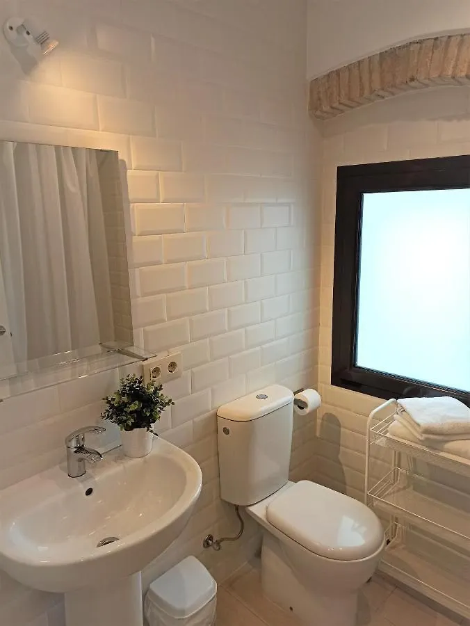 Apartment Fonda Comerc Estudio Doble Torroella De Montgri